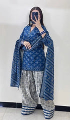 Zarqaa Blue Pret Farshi Shalwar Digital 3 Piece Dhaga Pret