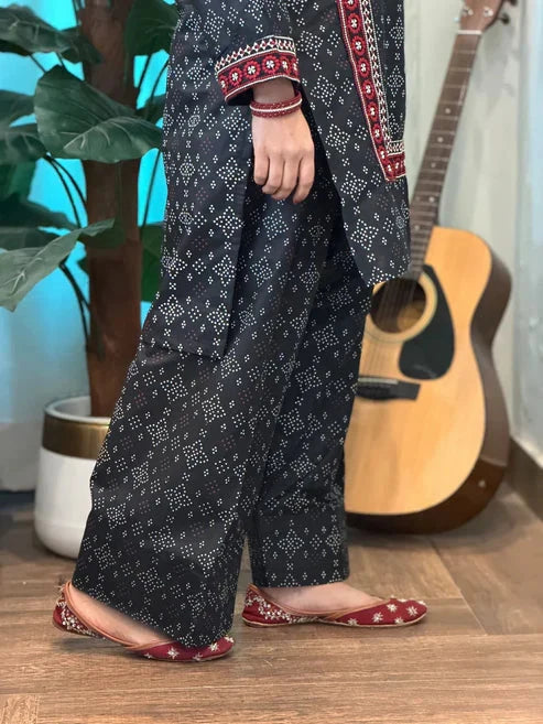 Midnight Riwaayat Embroidered Lawn 2 Piece Dhaga Pret