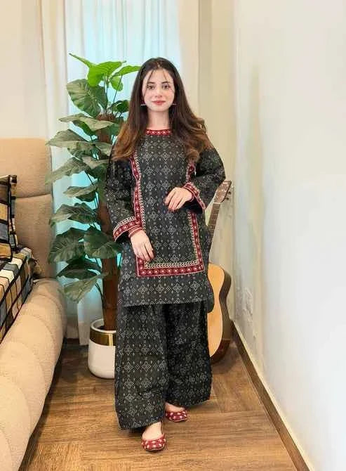 Midnight Riwaayat Embroidered Lawn 2 Piece Dhaga Pret