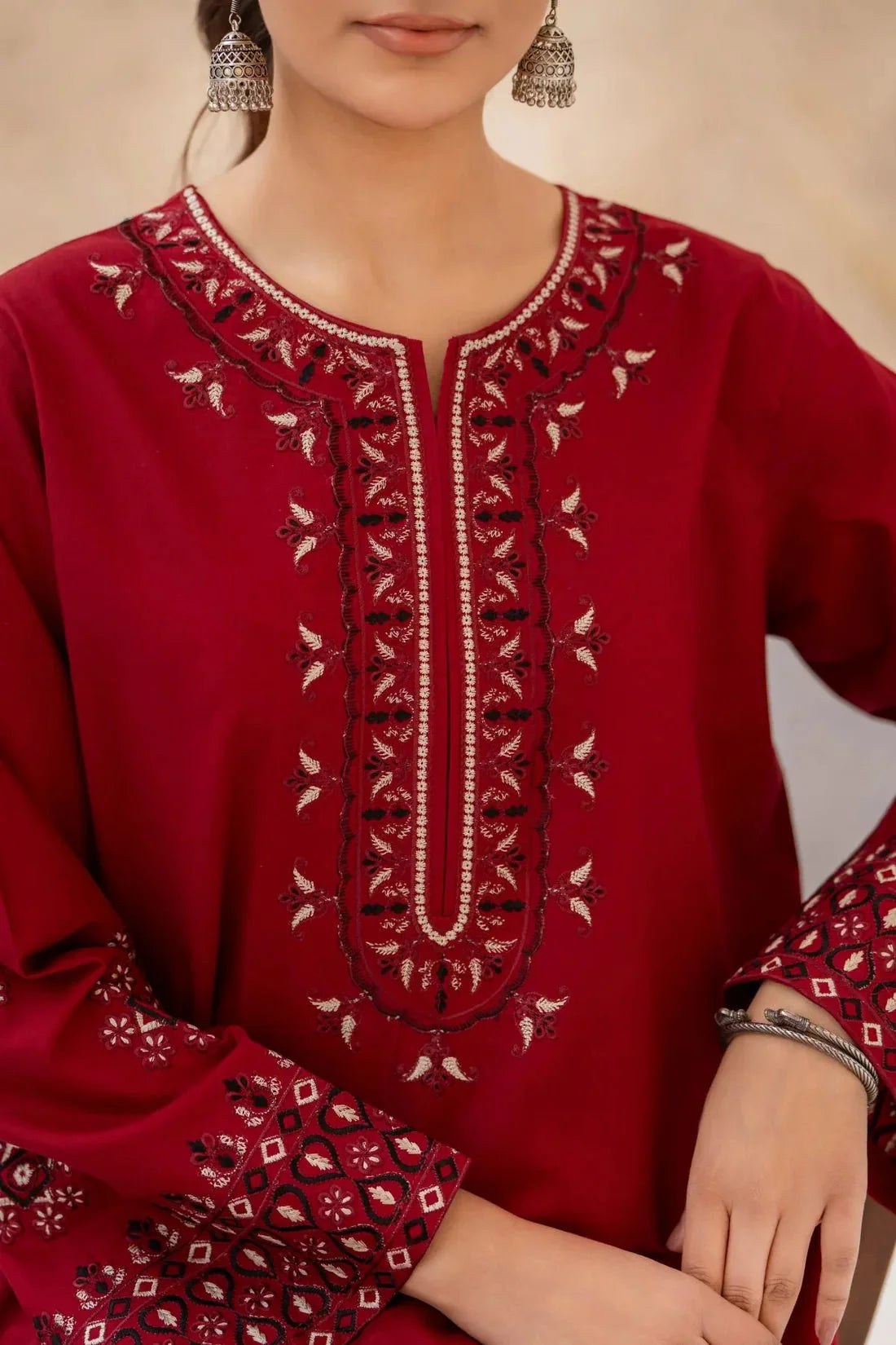 Arzoo Embroidered 2 Piece Dhaga Pret