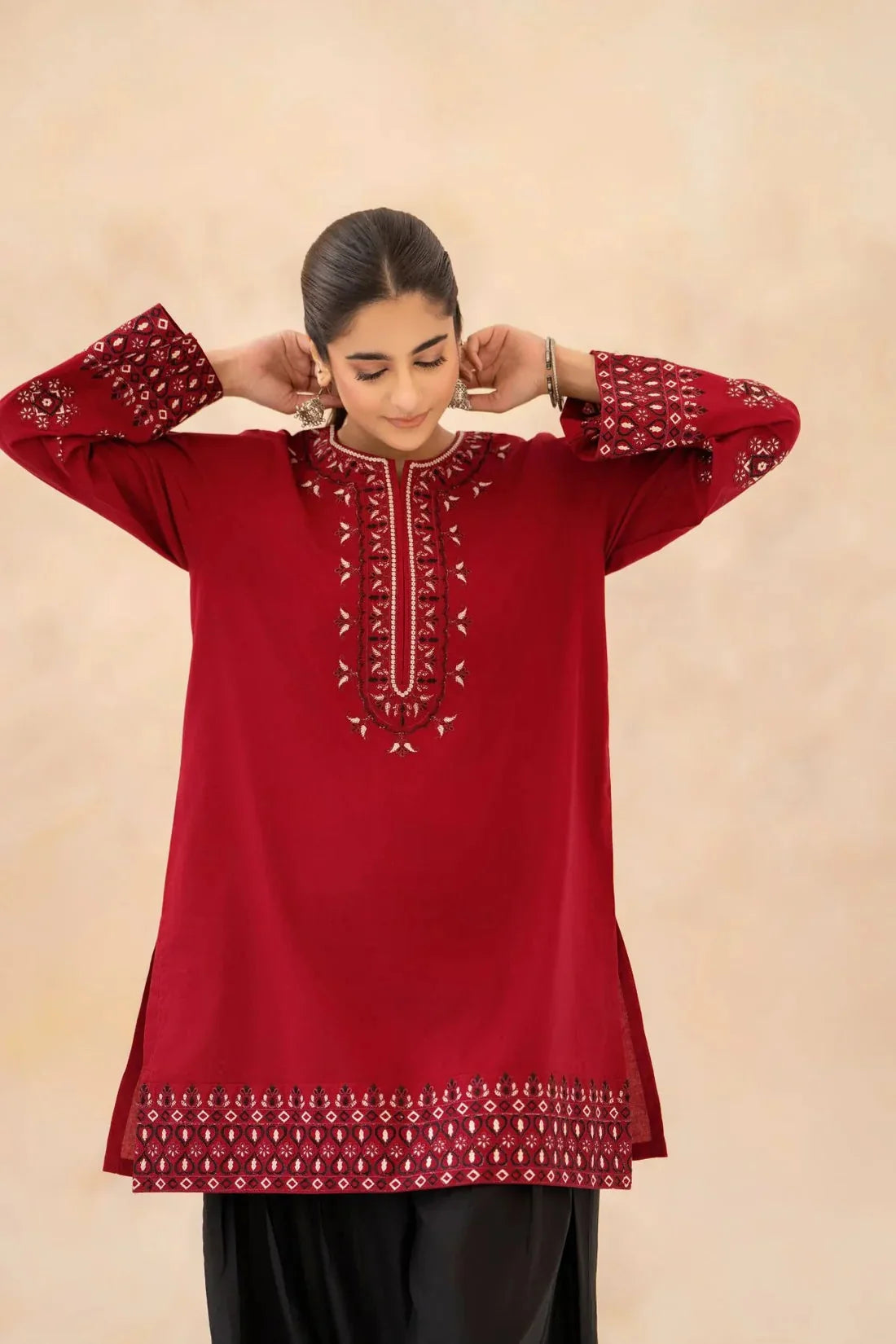 Arzoo Embroidered 2 Piece Dhaga Pret