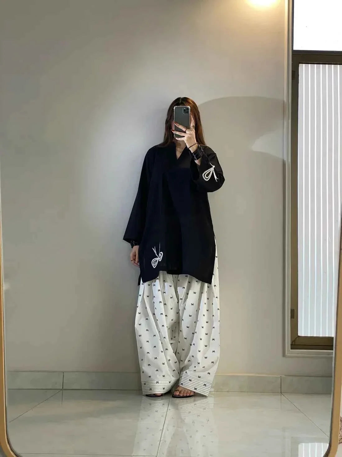 Liyana 2-Piece
