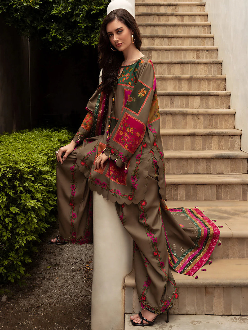 Maheen 3 Piece Dhaga Pret