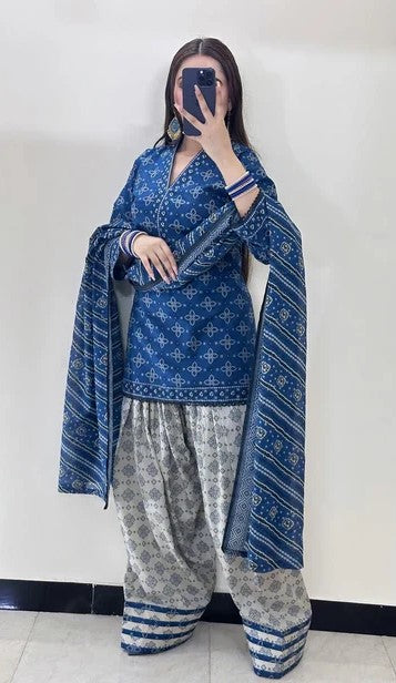 Zarqaa Blue Pret Farshi Shalwar Digital 3 Piece Dhaga Pret
